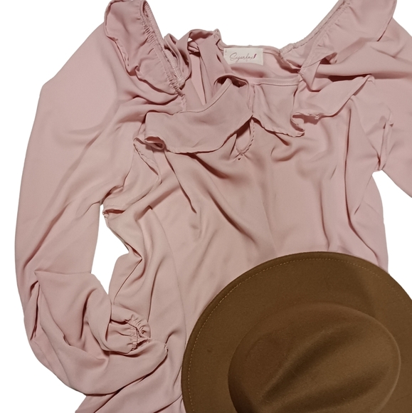 Sugarfox Blush Wool Dobby Halter Neck Bubble Sleeve Top - Picture 1 of 4